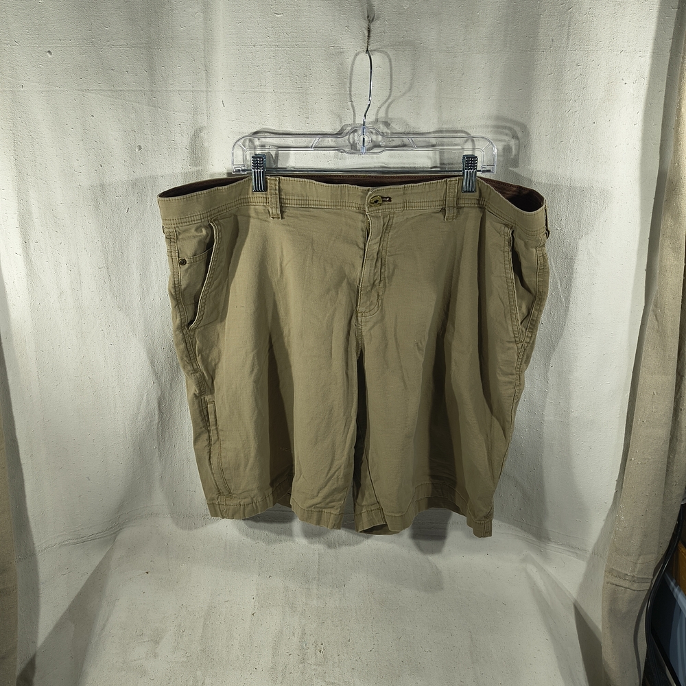 Weatherproof Men's Size 42 Classic Khaki Flat Front Shorts